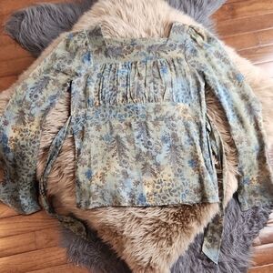 Aritzia Talula Babaton Blue and Green Floral Blouse with bell sleeves and tie